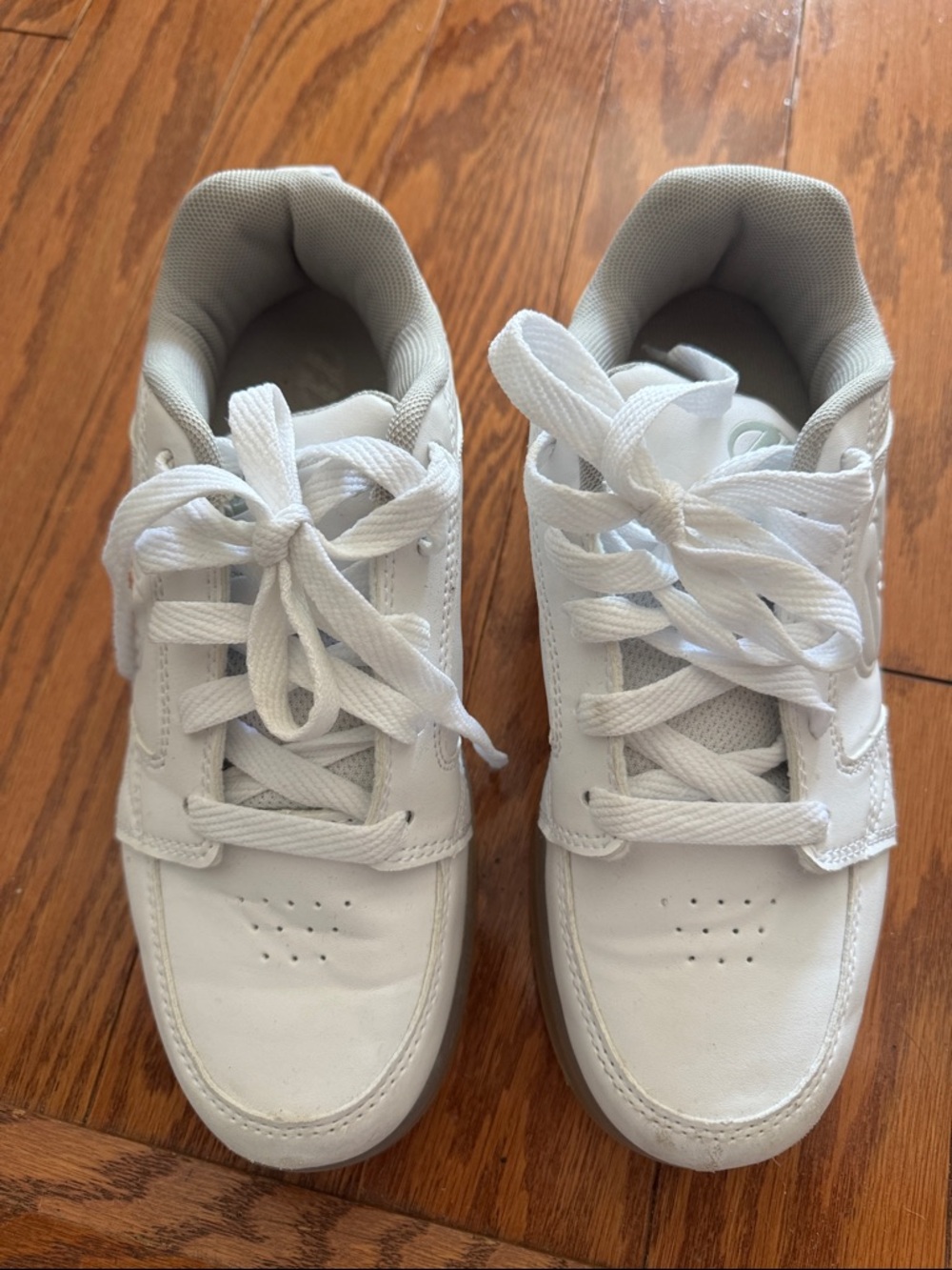 Heelys White Kids Sneakers with Removable Wheels